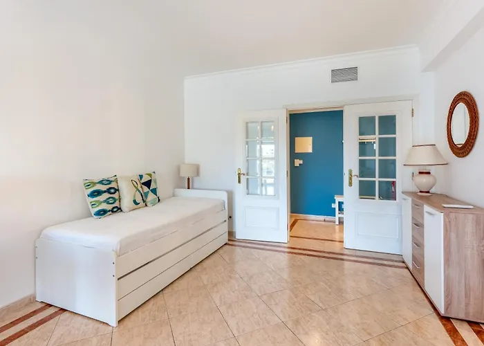 Cozy 1bdr Flat W Pool In Vilamoura By Lovelystay * Картейра