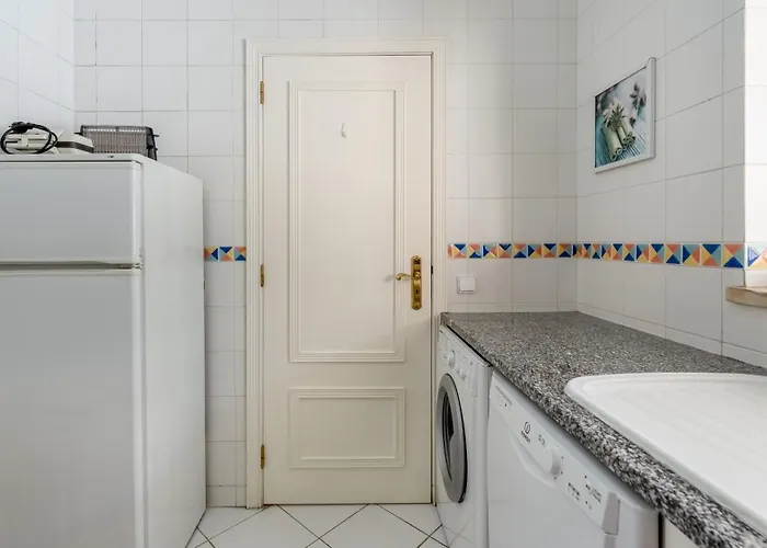 Апартаменты Cozy 1bdr Flat W Pool In Vilamoura By Lovelystay *