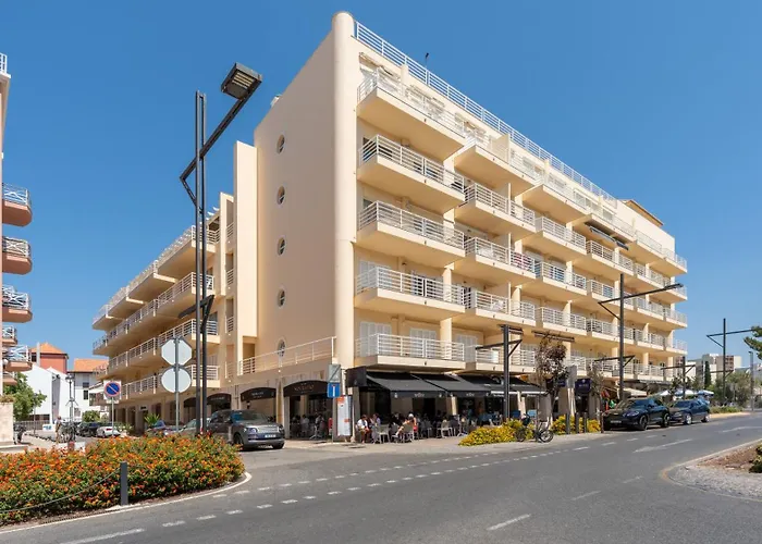 Cozy 1bdr Flat W Pool In Vilamoura By Lovelystay *