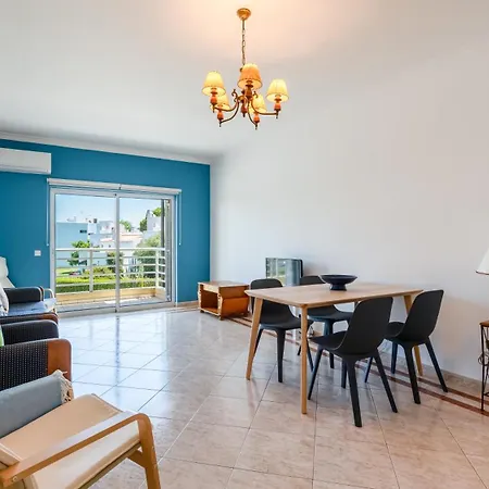 4Pax Vilamoura Flat With Pool & Garage By Lovelystay 아파트 *