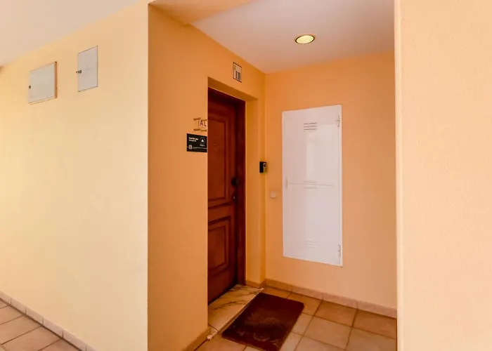 Cozy 1bdr Flat W Pool In Vilamoura By Lovelystay * Quarteira